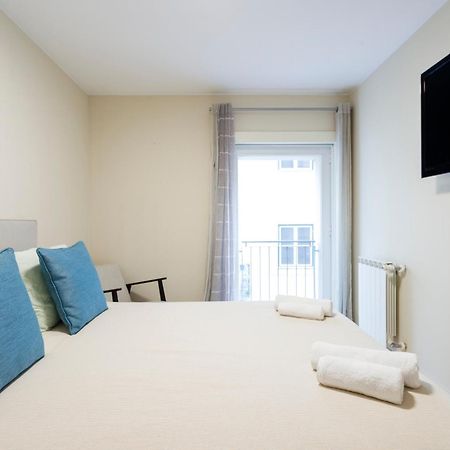 Shared Accommodation In Bairro Alto - Chiado ลิสบอน ภายนอก รูปภาพ