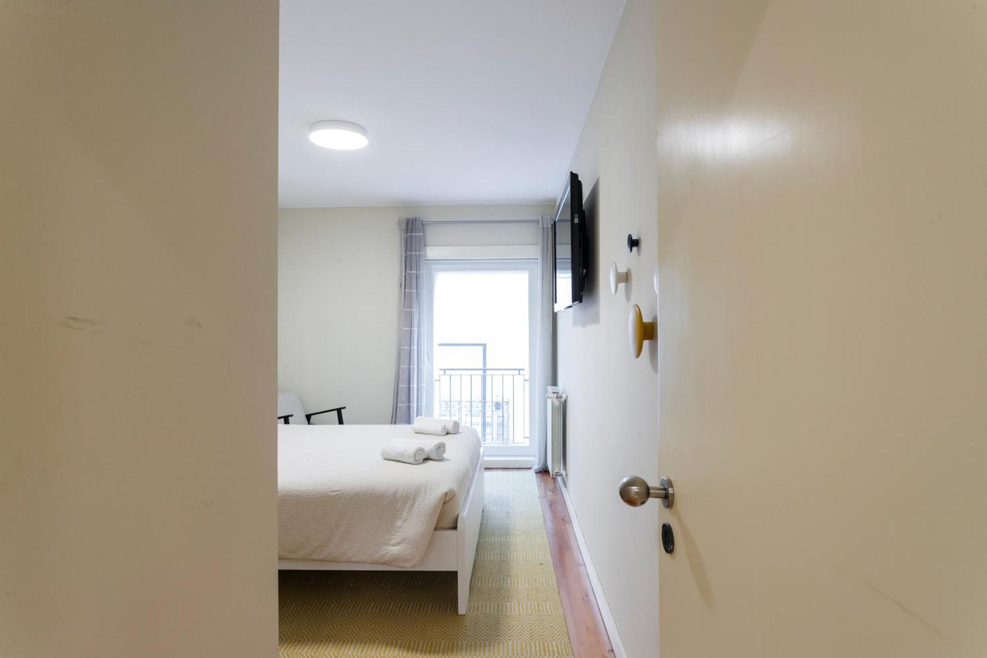 Shared Accommodation In Bairro Alto - Chiado ลิสบอน ภายนอก รูปภาพ