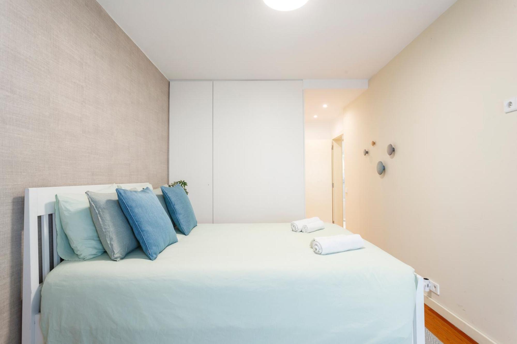 Shared Accommodation In Bairro Alto - Chiado ลิสบอน ภายนอก รูปภาพ