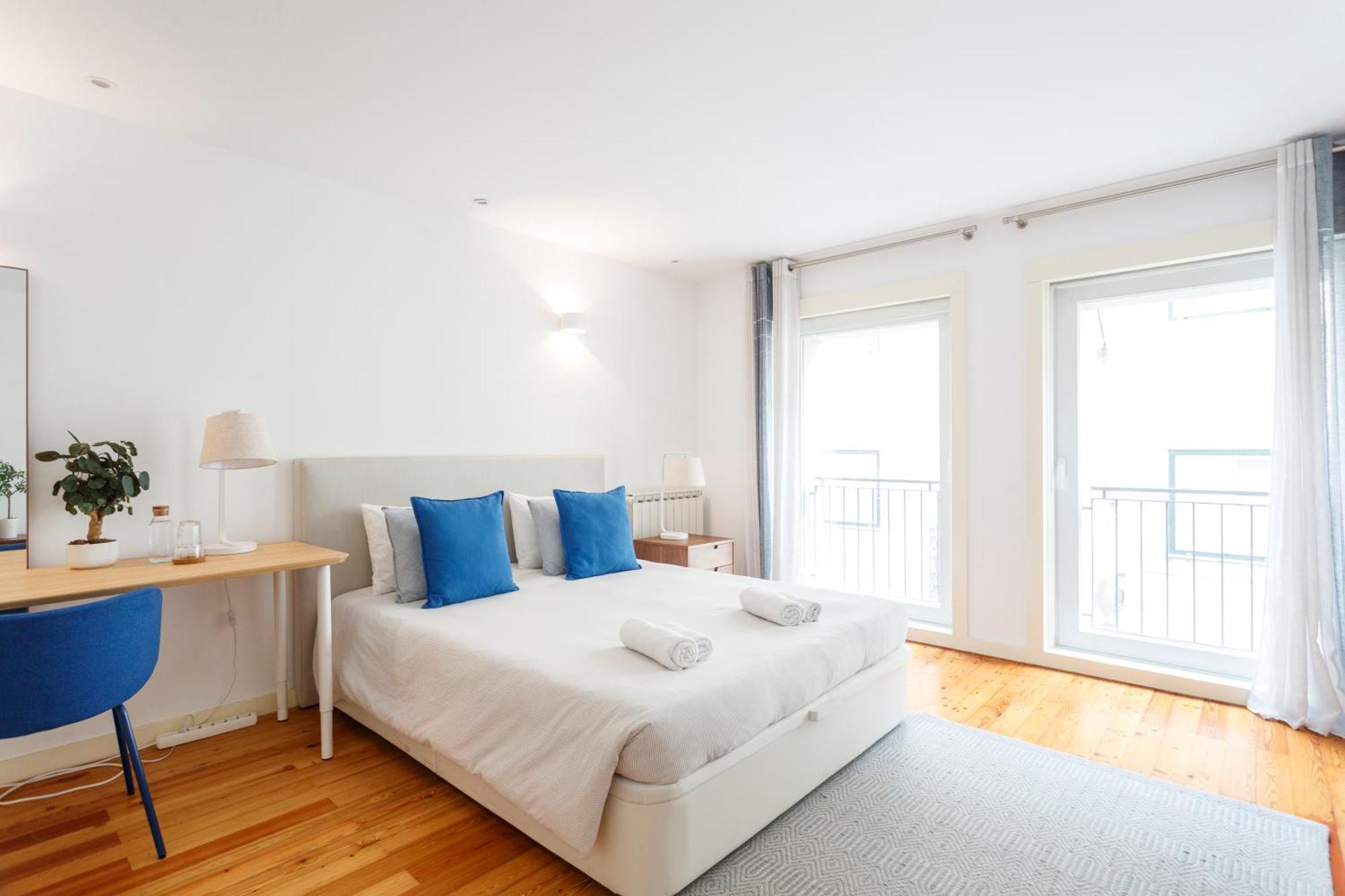 Shared Accommodation In Bairro Alto - Chiado ลิสบอน ภายนอก รูปภาพ