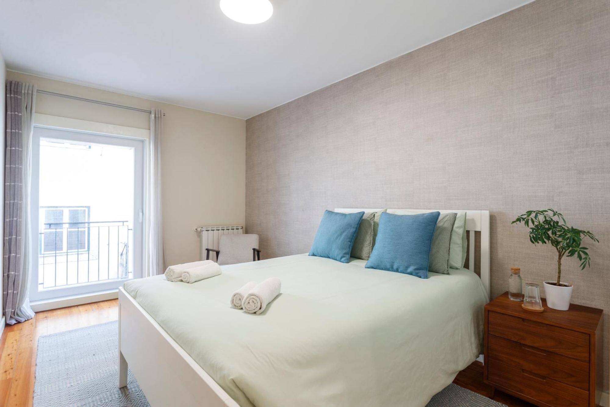 Shared Accommodation In Bairro Alto - Chiado ลิสบอน ภายนอก รูปภาพ
